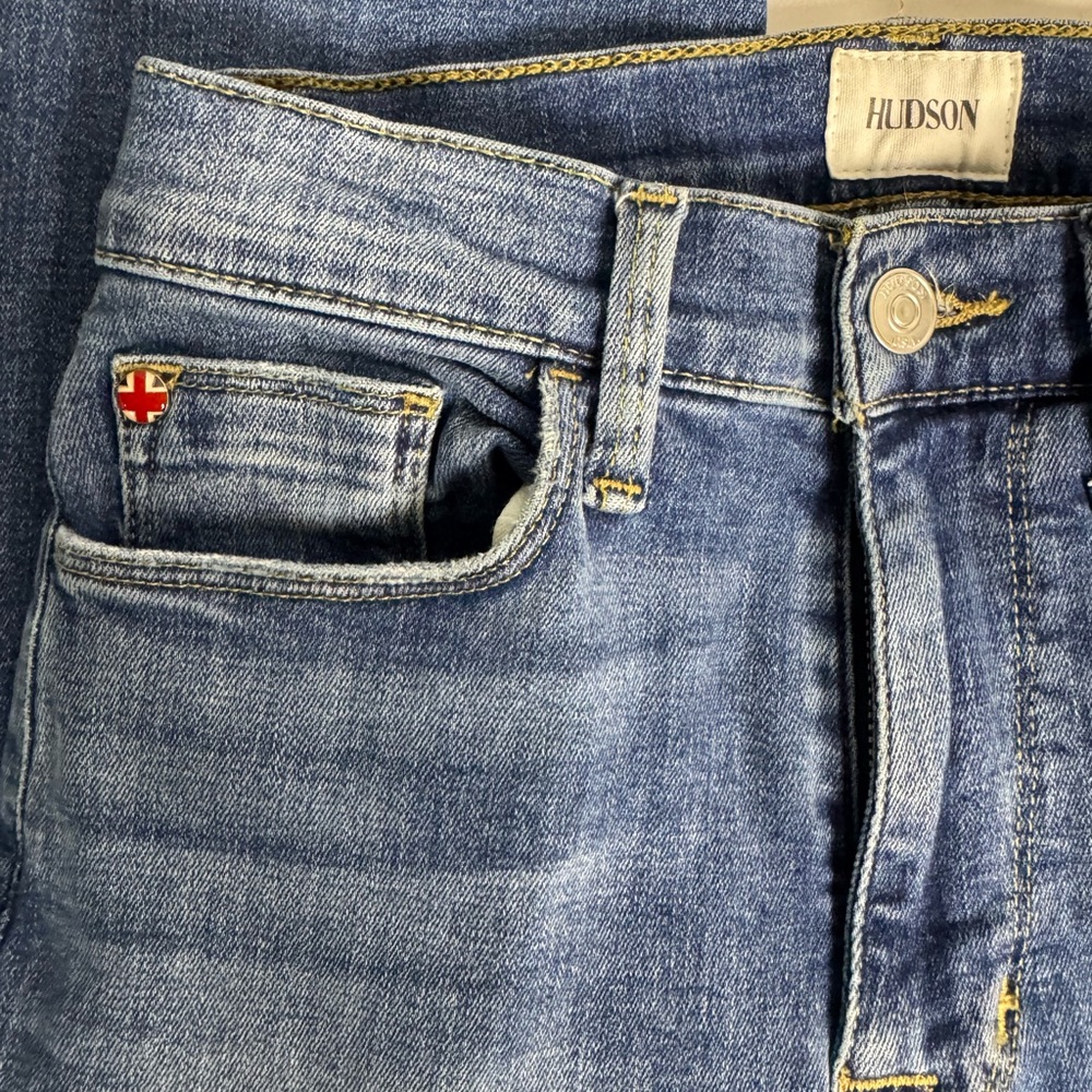 Hudson Jeans Bootcut / Straight Leg Jeans Size 25 Medium Wash